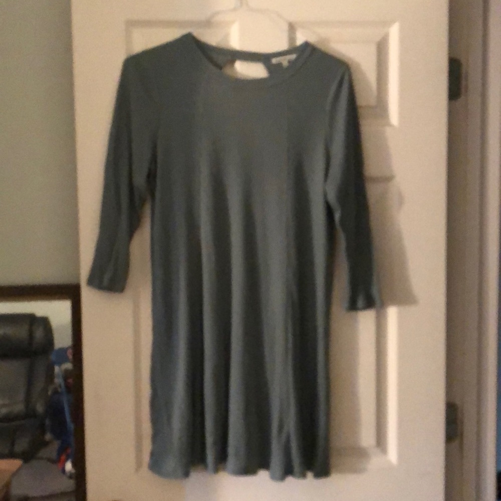Green flowy dress